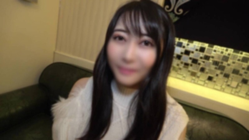 FC2-PPV-4628327 สาวน้อยสุดเซ็กซี่ที่มีหุ่นสุดสวย ผิวของเธอแดงก่ำ และเธอกำลังดิ้นอย่างเร้าอารมณ์บนอวัยวะเพศชายของผู้ชายชั้นต่ำ